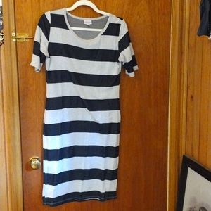 XS Julia t shirt dress